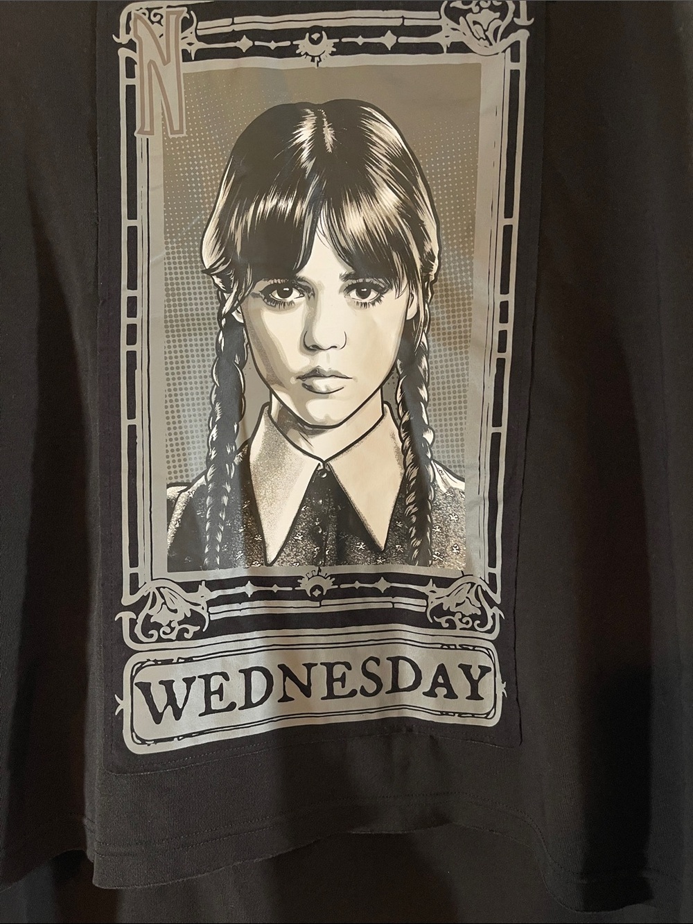 ADDAMS FAMILY Wednesday Split Window Girls Oversized Hoodie Black Size XL NEW - Picture 6 of 10